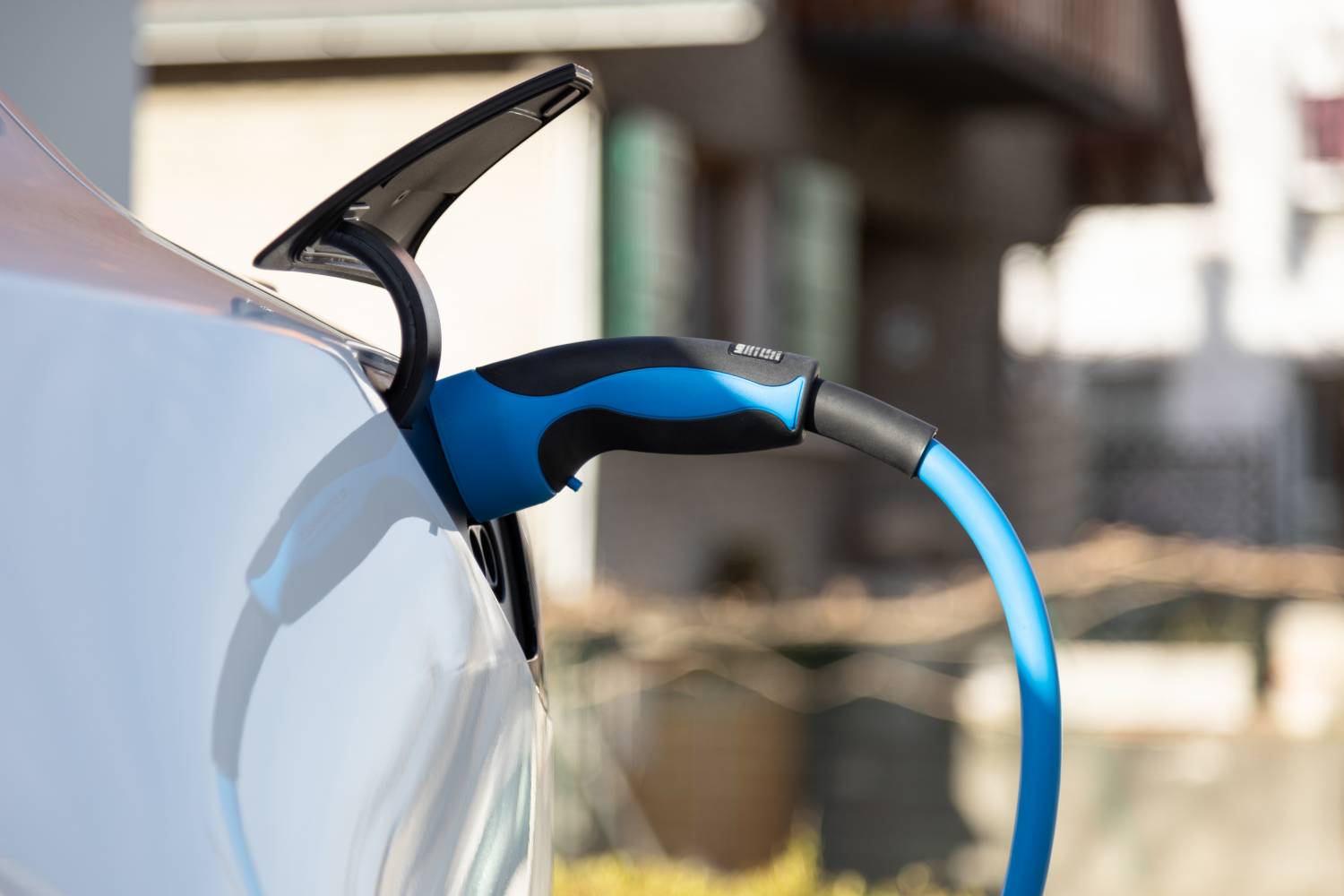 Why More Twin Cities Homeowners Are Installing EV Chargers at Home